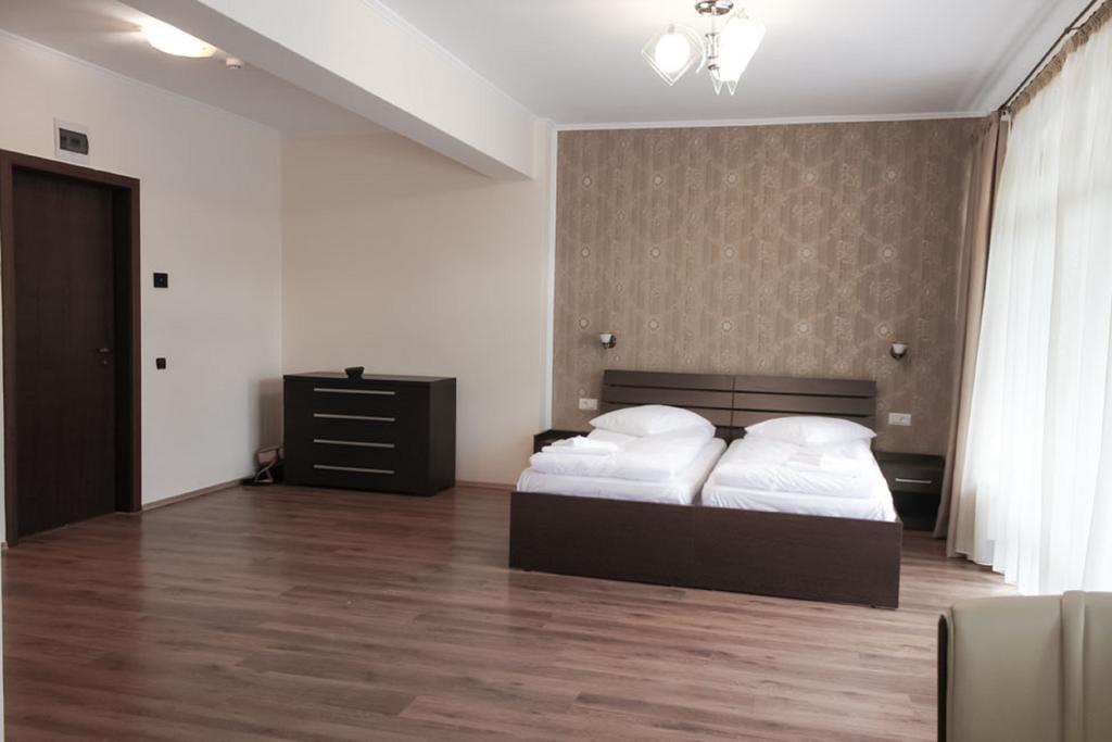 Hotel Rao Cluj-Napoca Luaran gambar
